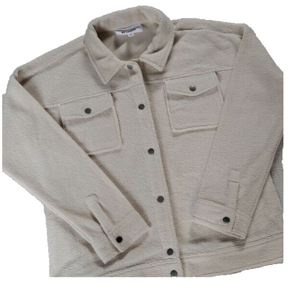 BB Dakota Cream Fleece Sherpa Jacket Shacket Size M Cozy Snap Front Western